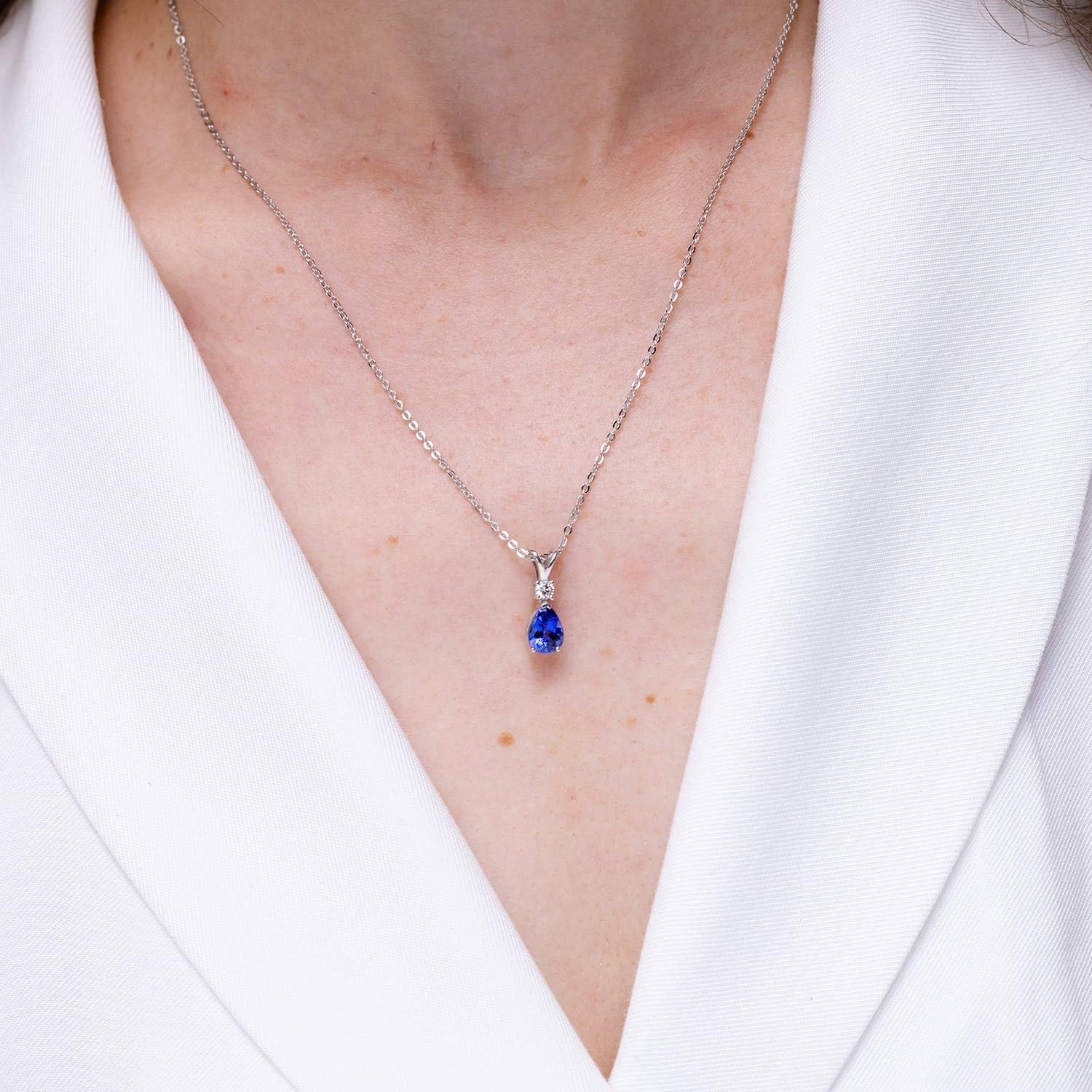 14K Gold Natural Tanzanite Teardrop Pendant with Diamond
