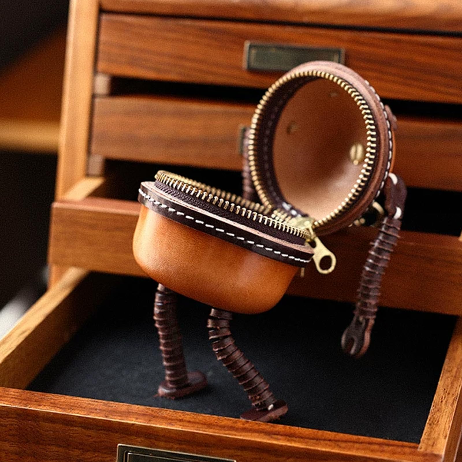 Vegetable Tanned Leather Robot Keychain Mini Zipper Pouch Key Holder Bag Charm